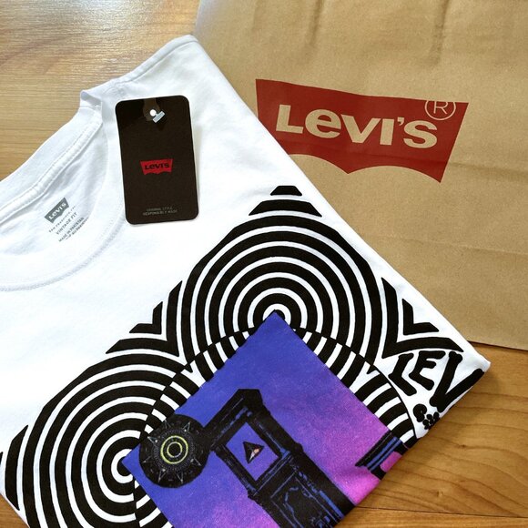 Levi's Other - RETRO Levi & Co Vintage NWT Shop Revival T-Shirt. Relaxed Fit Graphic Art Tee.